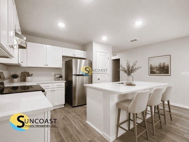Photo - 92 Buttonworth Dr Unit A