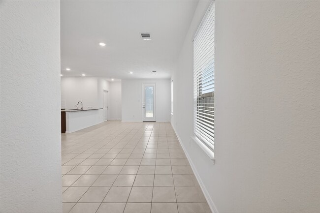 Photo - 5607 Grizzly Bear Wy