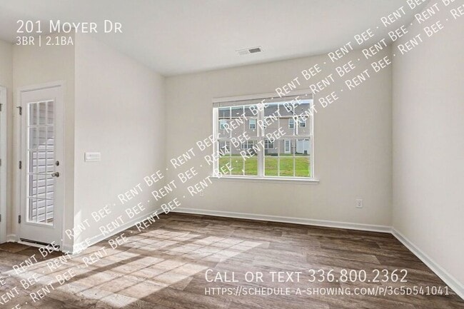 Photo - 201 Moyer Dr