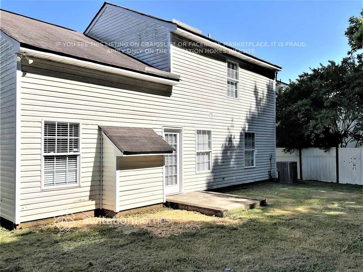 Photo - 6239 Day Lilly Ln