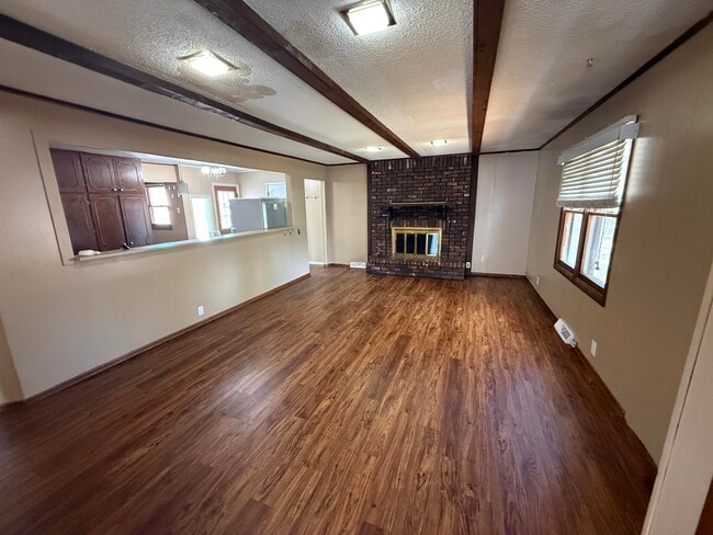 3502 Finley Ave