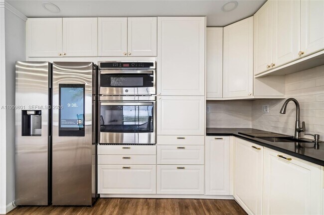 Photo - 600 Three Islands Boulevard Unit 604