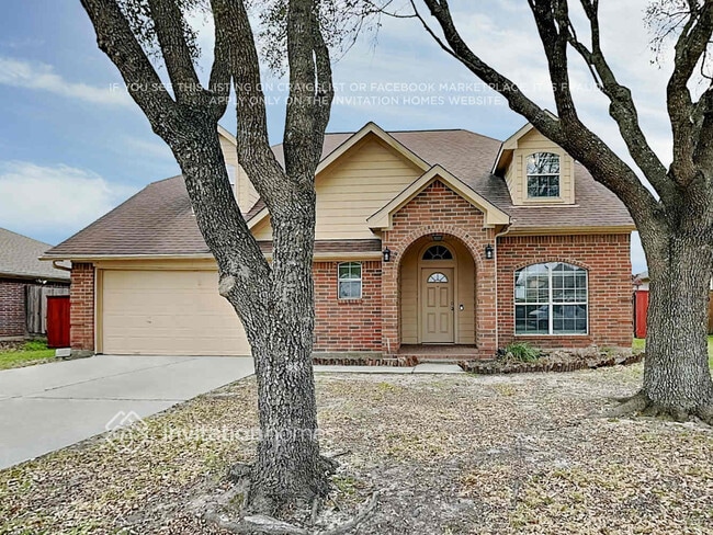 Building Photo - 11223 S Country Club Green Dr