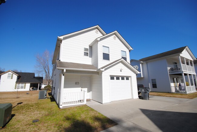 NORTHCHASE 3BR/2.5BA FREESTANDING TOWNHOME... - NORTHCHASE 3BR/2.5BA FREESTANDING TOWNHOME...