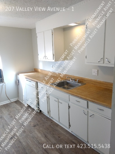 Photo - 207 Valley View Ave Unit 1