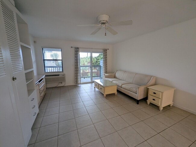 Photo - 126 S Walton Lakeshore Dr Unit 304