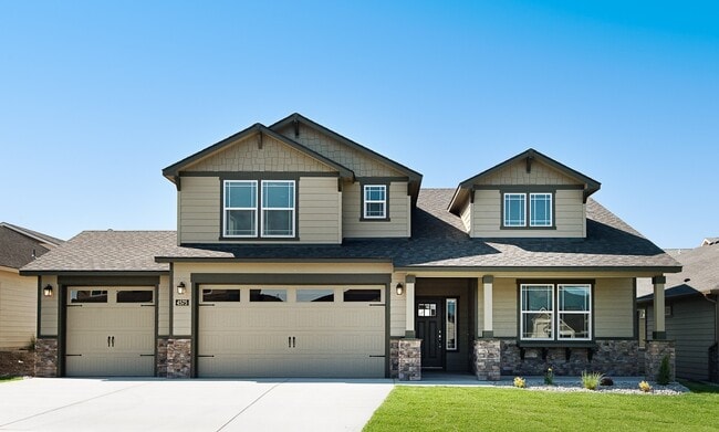 Building Photo - New 4 Bedroom Home in Post Falls with 3 Car Garage!