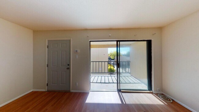 Photo - 1025 Valencia Dr SE Unit APT 10