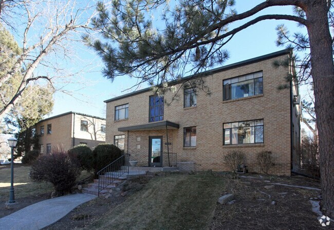 Building Photo - Available April 1 - 1 Bed/1 Bath Lindsley ... Rental