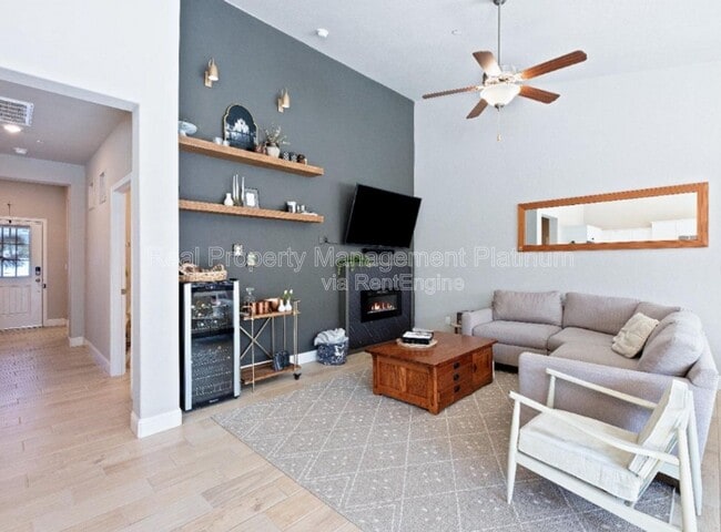 Photo - 2170 Hermosa Ave