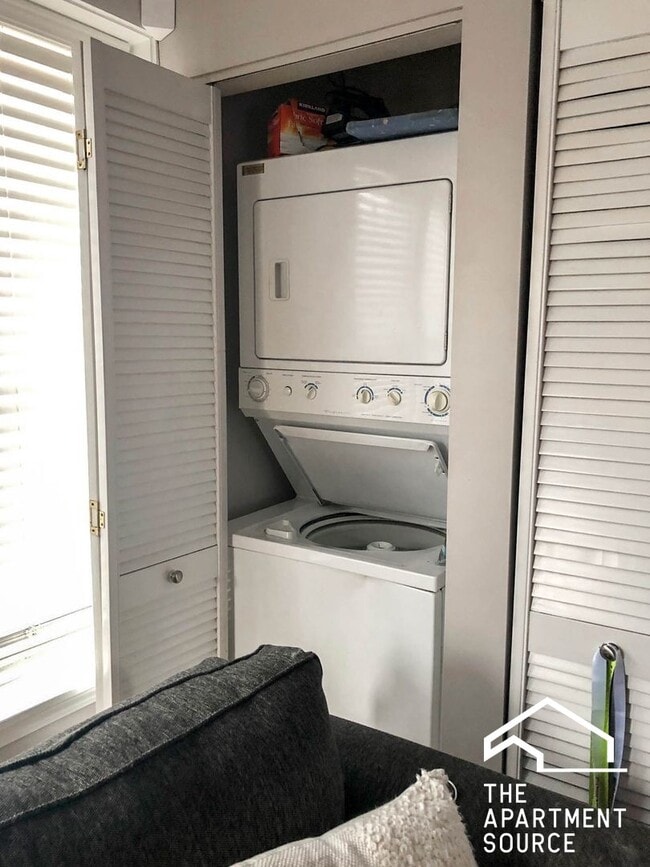 Photo - 4808 N Paulina St Unit 3W