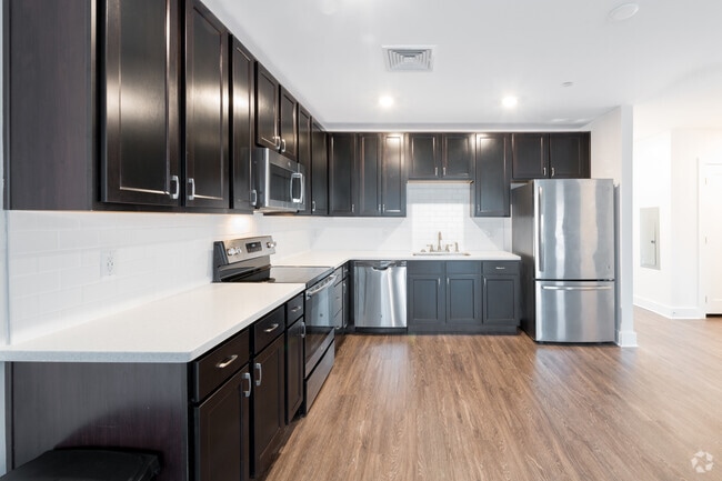 3 BR, 2 BA