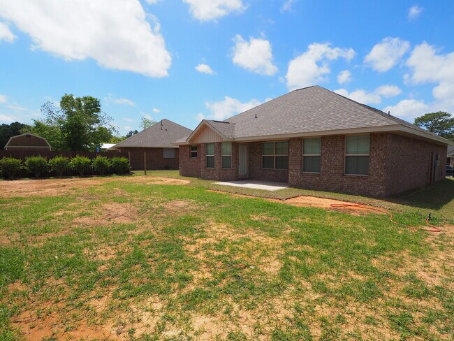 Photo - Cozy home in Copperwood Subdivision!