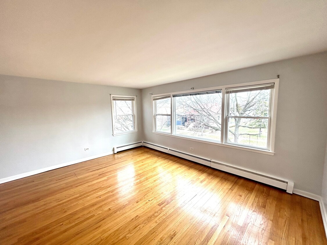 Photo - 1119 Dunlop Ave (Forest Park, IL)