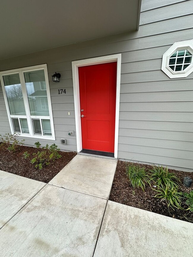 Beautifully Done Townhome in Phoenix Avail... - Beautifully Done Townhome in Phoenix Avail...