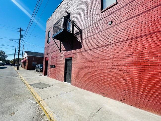 Photo - 3rd &amp; Main Apartments Unit 2