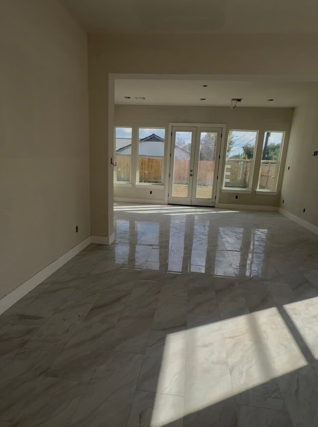 Photo - 6808 Ralston St