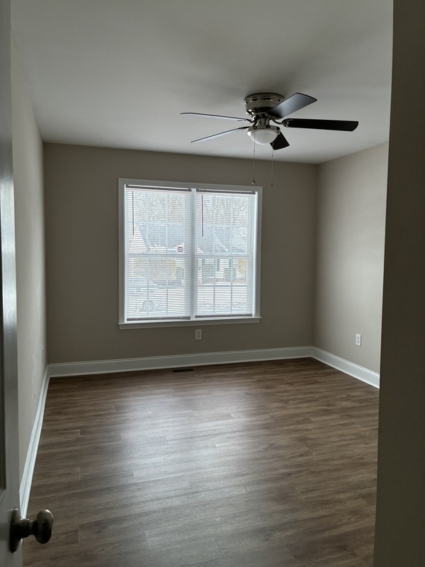 Photo - 231 Summerpine Pl