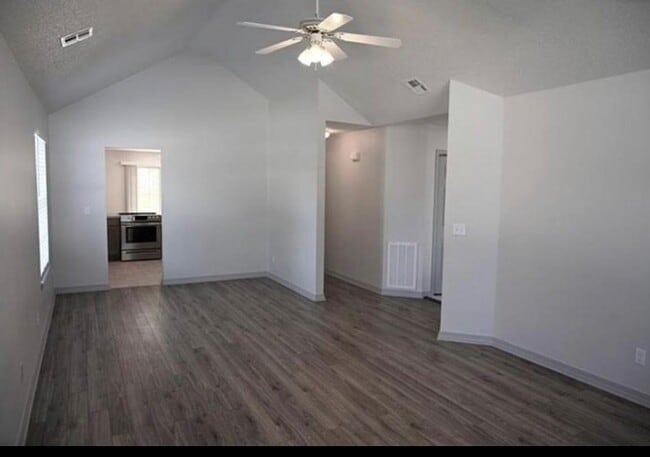 Photo - 1796 N Salem Rd