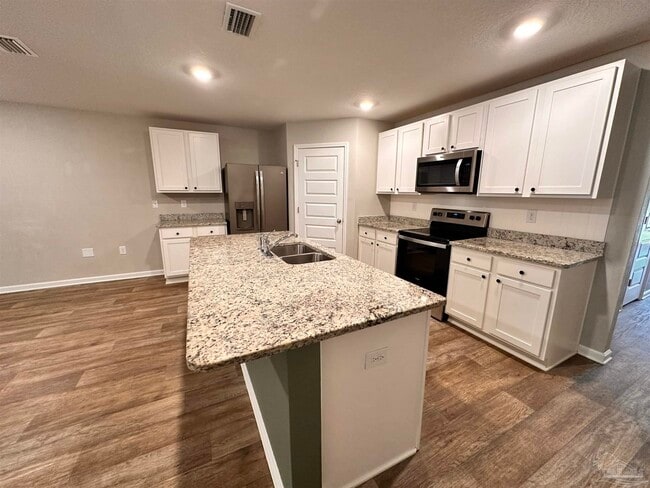 Photo - 7404 Oak Lake Blvd