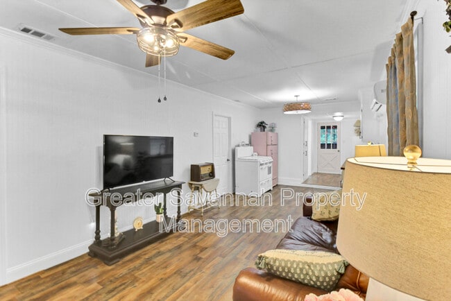 Photo - 304 East Fourth Street Unit A