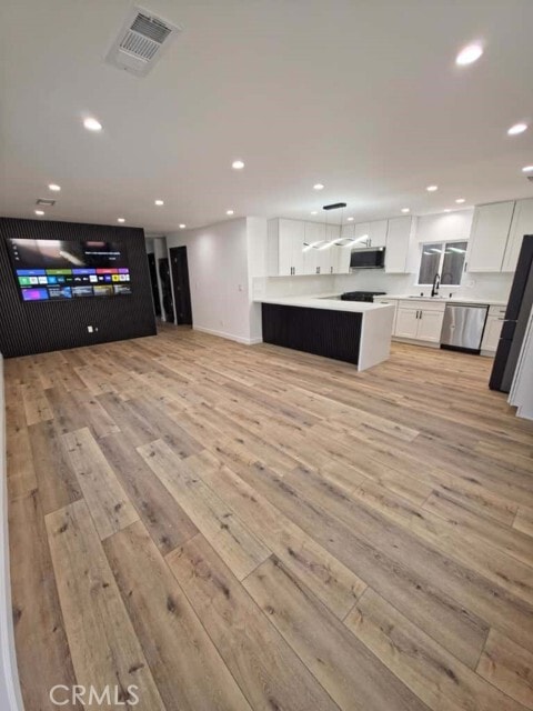 Photo - 7045 Nestle Ave