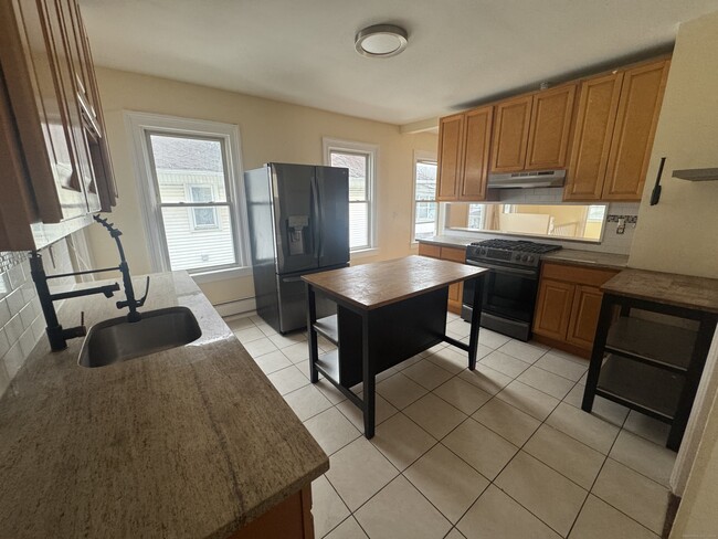 Photo - 190 Whitney Ave Unit 2nd floor