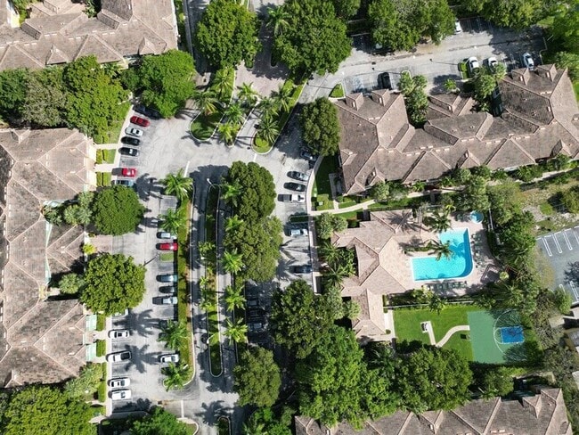 Photo - Delray Bay Apartments