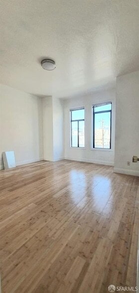 Photo - 14 Isis St Unit 9