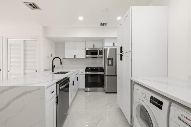 Photo - 312 Washington St Unit 1