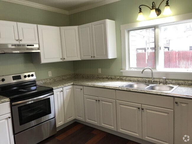 Building Photo - 160 Sly Ave Unit 101 Rental