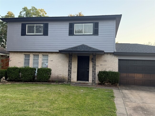 Building Photo - 6207 Woodvale Dr Rental