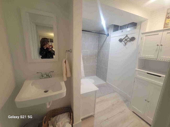 Photo - 112 W 9th St Unit 11