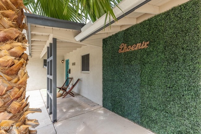 Photo - 4030 E Catalina Dr