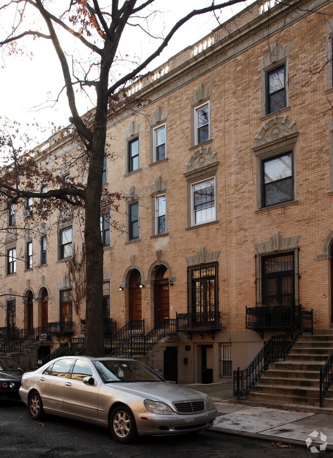 Photo - 236 W 139th St