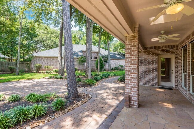 Photo - 14 Greenside Pl