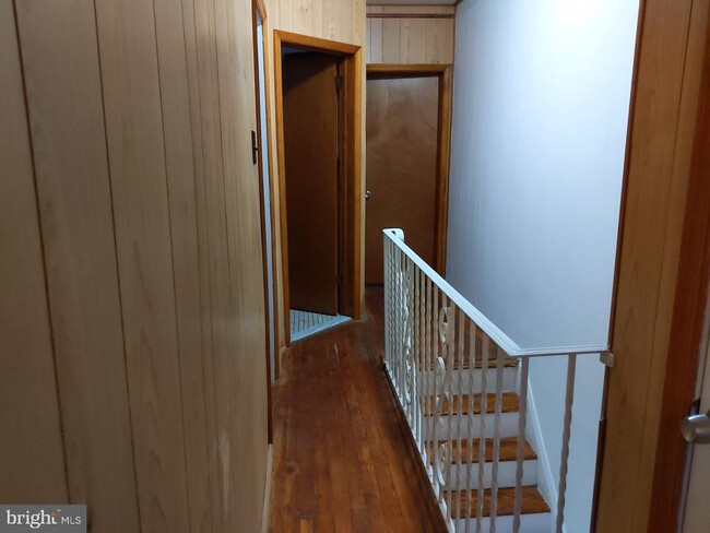 Photo - 2967 Weikel St