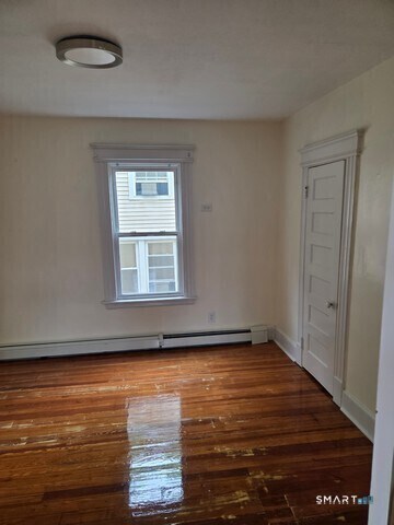 Photo - 19 Sprague St