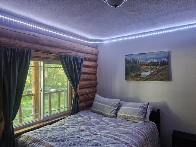 Photo - 2840 Horseshoe Way