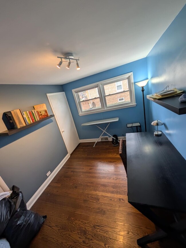 Photo - 5151 Chase Ave