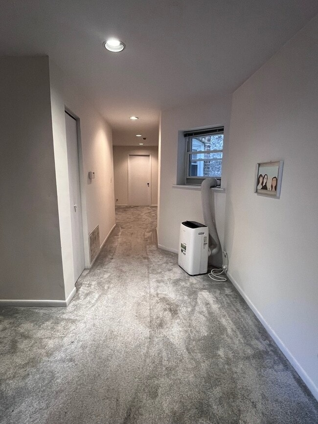 Photo - 2229 N Southport Ave