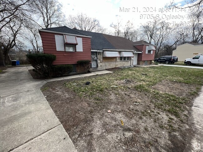 Building Photo - 9713 S Oglesby Ave Rental