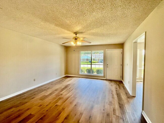 Photo - 9 Cornerstone Dr NW Unidad 9 Cornerstone Drive