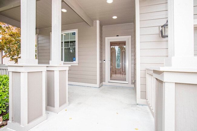 Photo - 23502 77th Ave E