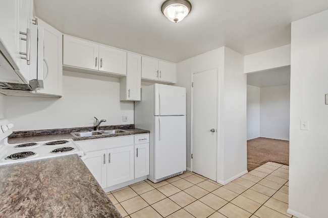 Photo - 2111 E 3300 S Unit Apt B