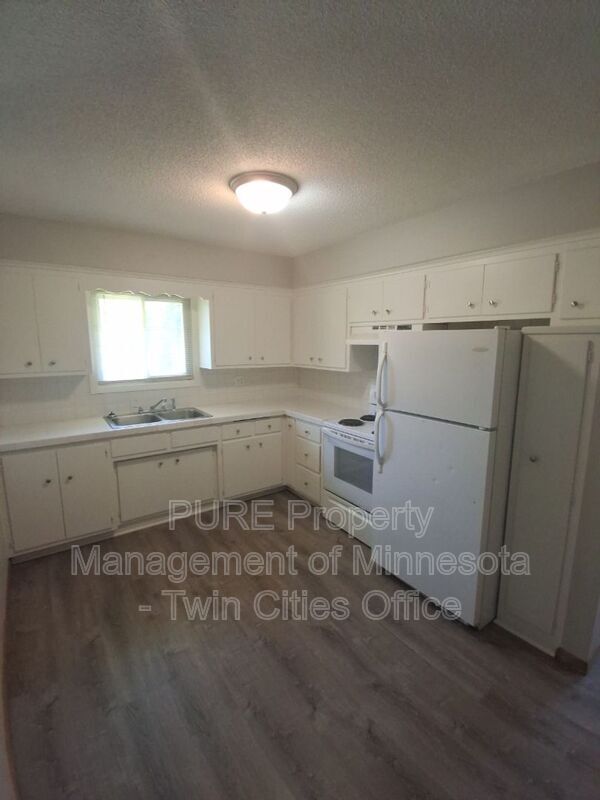 Photo - 5848 2nd St NE Unidad 5