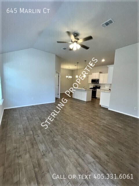 Photo - 645 Marlin Ct