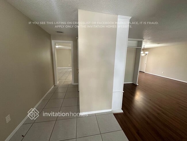Photo - 2354 Markingham Rd