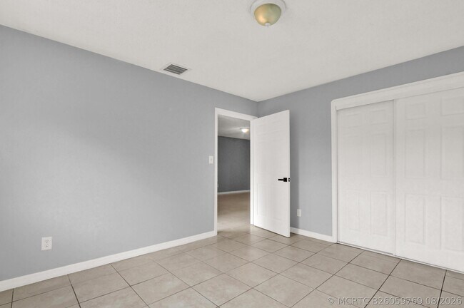 3208 Louisiana Ave