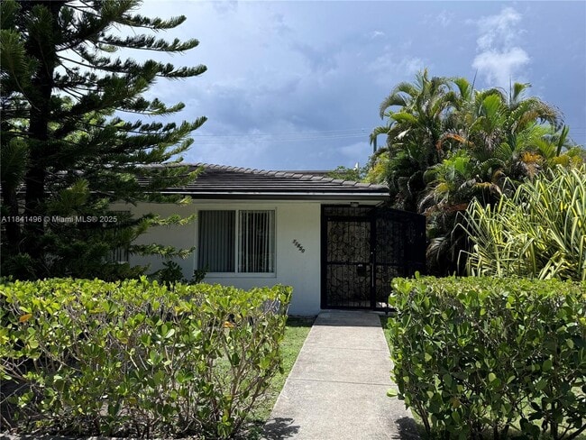 Photo - 11850 SW 81st Rd Unit 0